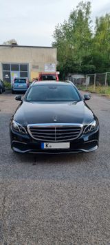 Mercedes-Benz E 200 - Mercedes-Benz E-Class in Köln