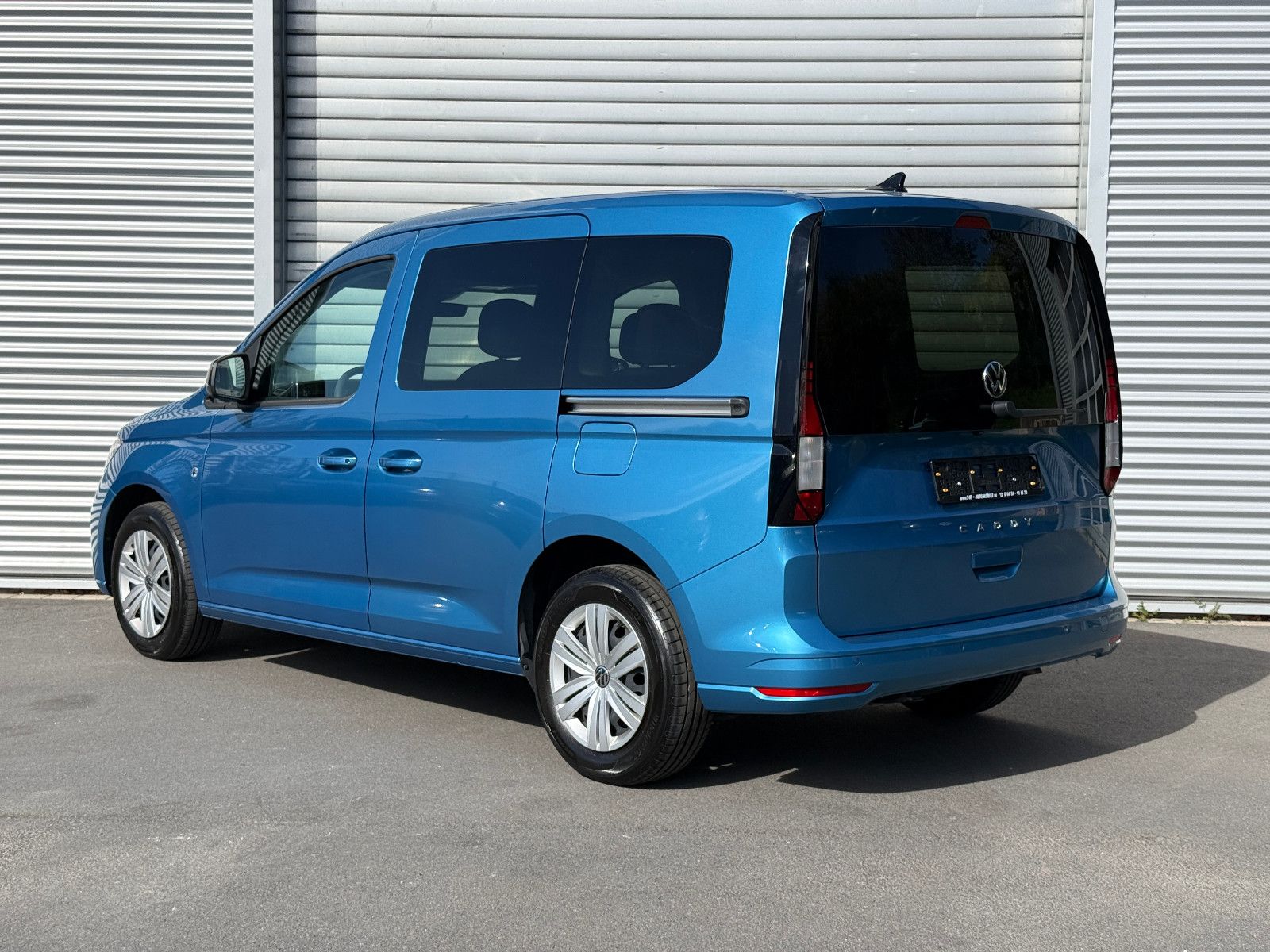 Fahrzeugabbildung Volkswagen Caddy 2.0 TDI Navi GRA LED SHZ Rückfahrkamera