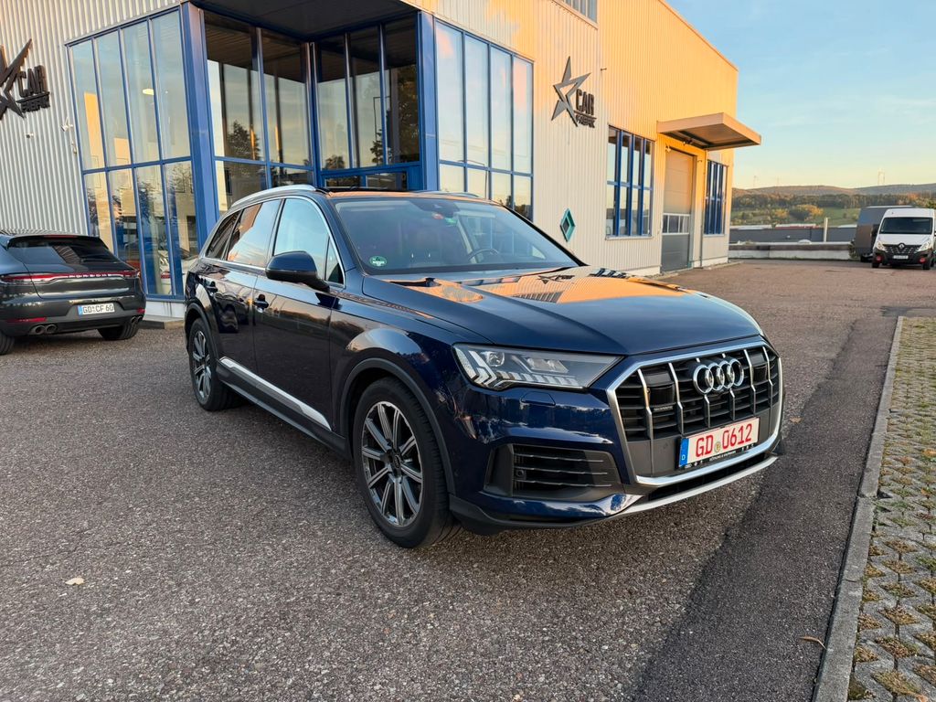 Image of Audi Q7