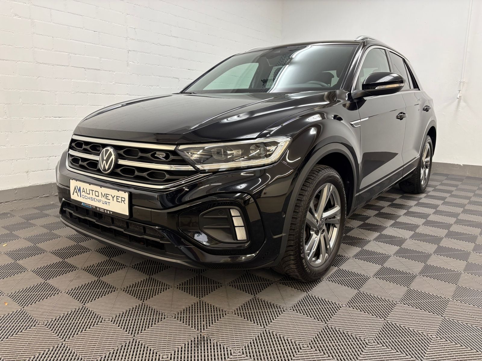 Volkswagen T-Roc - Bild 2