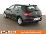 Volkswagen Golf VII 1.0 TSI Trendline BlueMotion Tech  - Volkswagen Golf: V Trendline