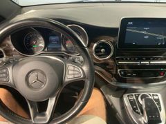 MERCEDES-BENZ 250D lang Blue Avantgarde Panorama Sitzklima