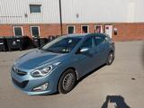 Hyundai i40 cw 1.7 CRDi Comfort 85kW - blaue Hyundai i40