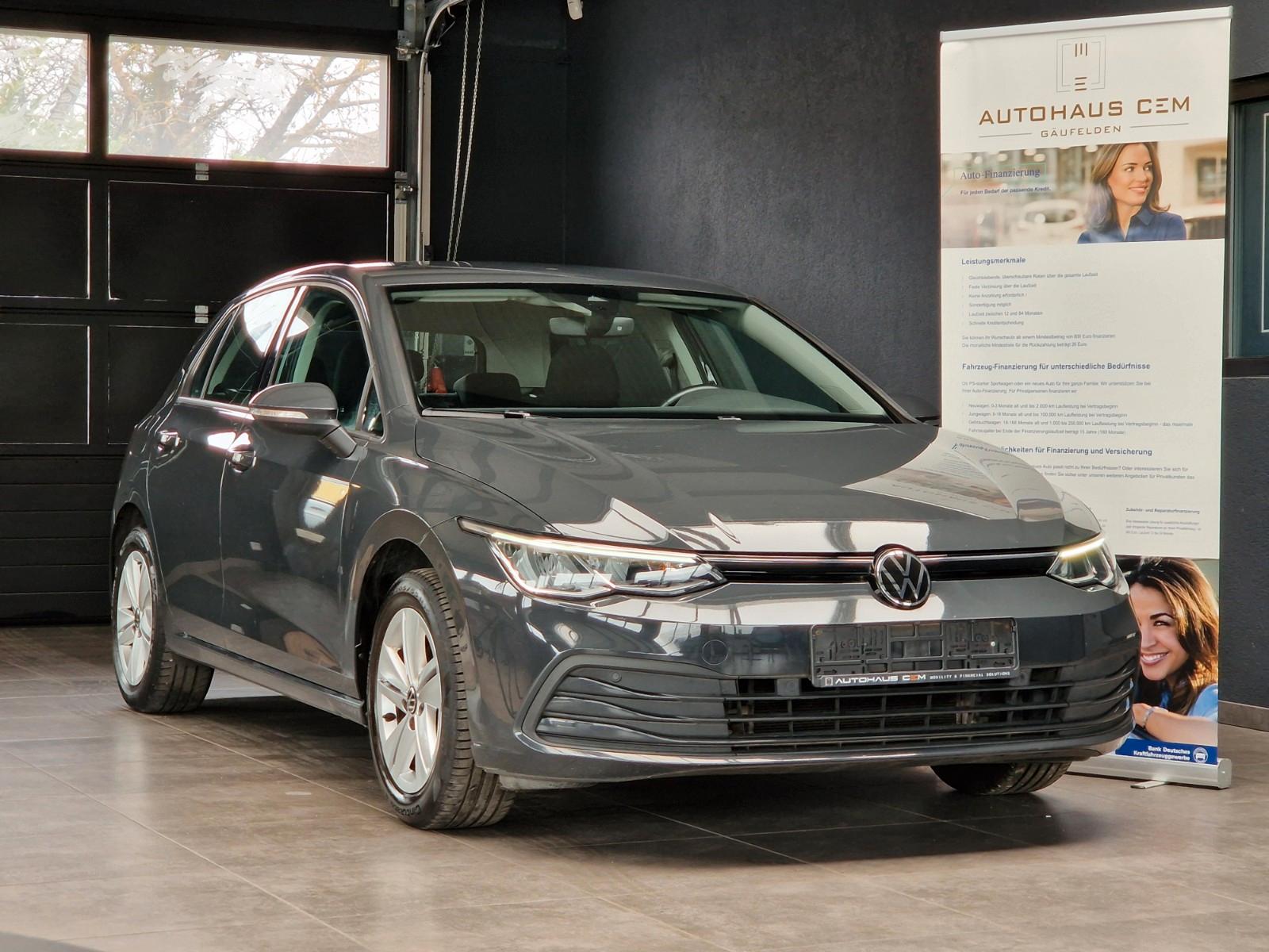 Volkswagen Golf VIII Life 1.0eTSI*Kamera*CarPlay*ACC*