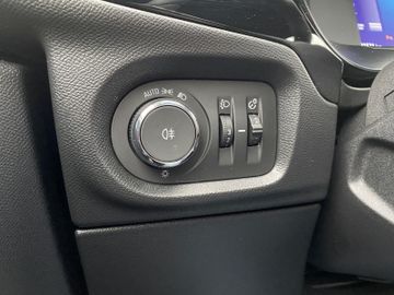 Bild 24 Opel Corsa GS NAVI/KLIMA-AUTO/PDC v+h+CAM/LED