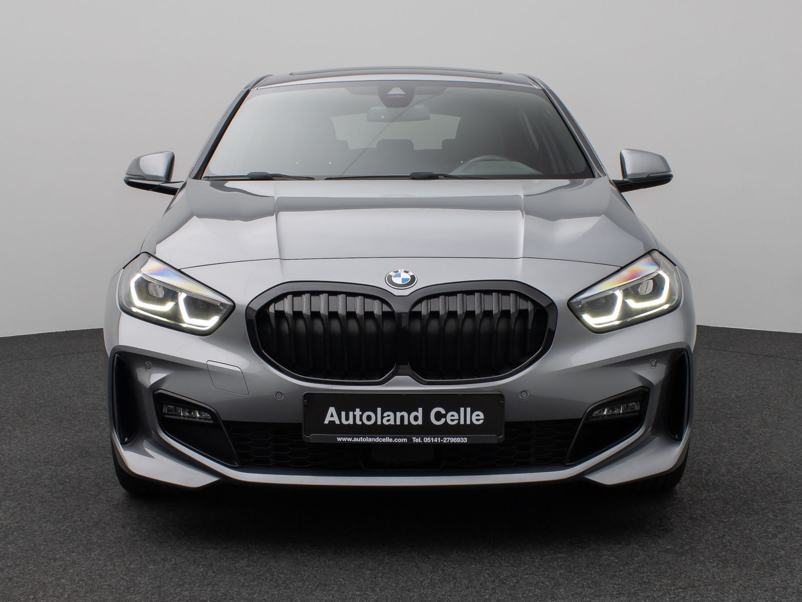 Fahrzeugabbildung BMW 120i M Sport Panorama PDC DAB Lenkrhzg Komfort