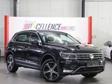 Volkswagen Tiguan 2.0 TDI DSG 4M HIGHLINE / PANORAMA / LED - Volkswagen Tiguan: Alcantara