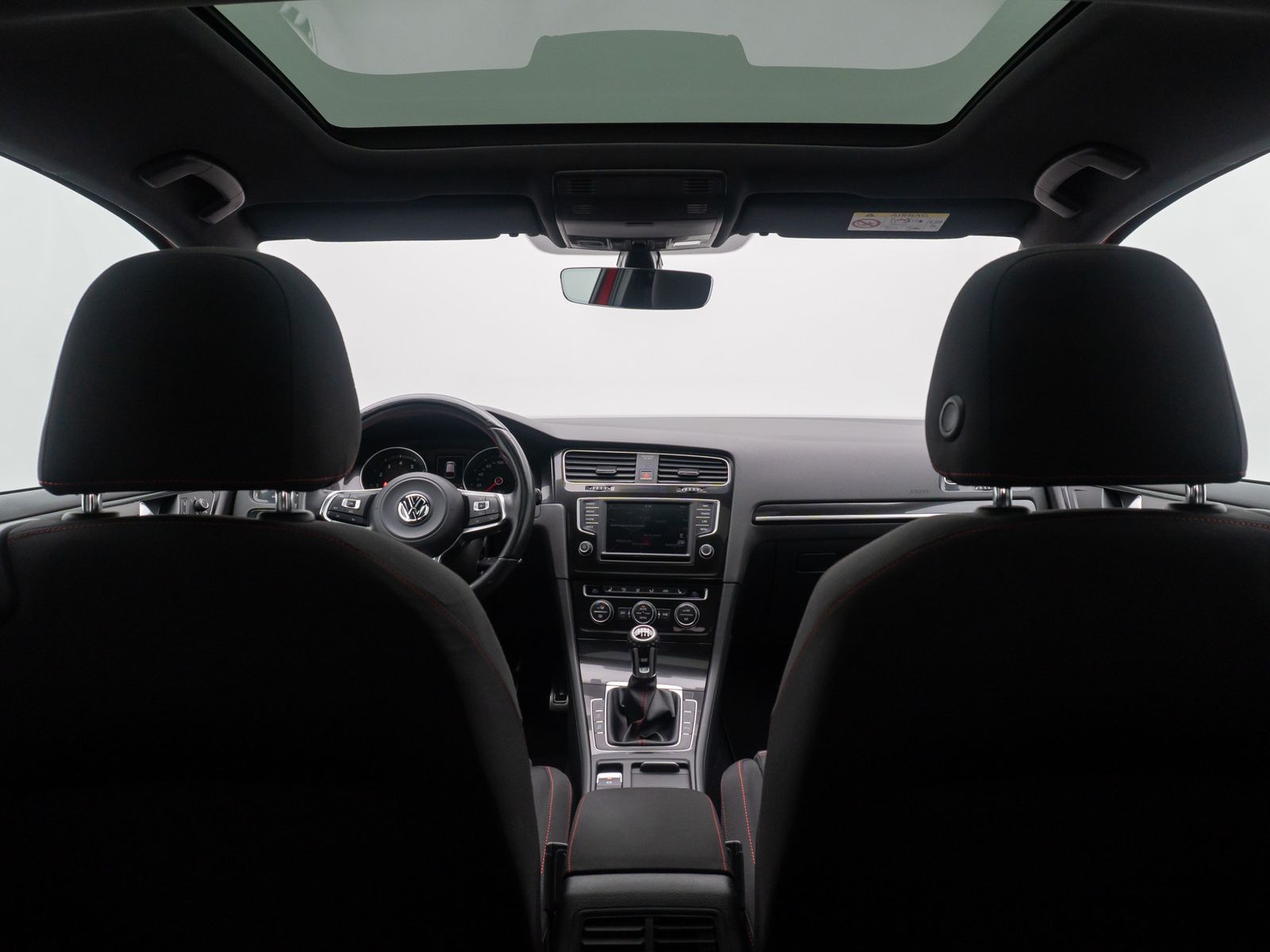 Fahrzeugabbildung Volkswagen Golf GTI Perform Sound PDC Navi Notbrems BiXenon