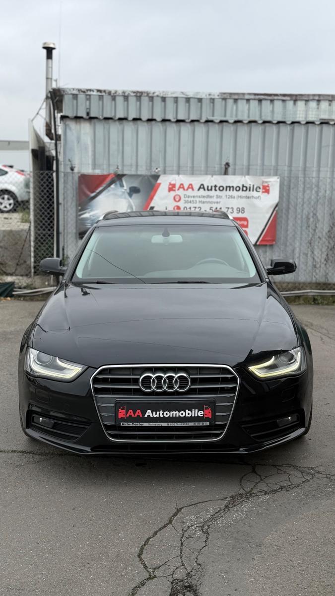 Audi A4 2013 — rear view