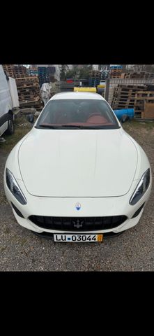 MASERATI Granturismo