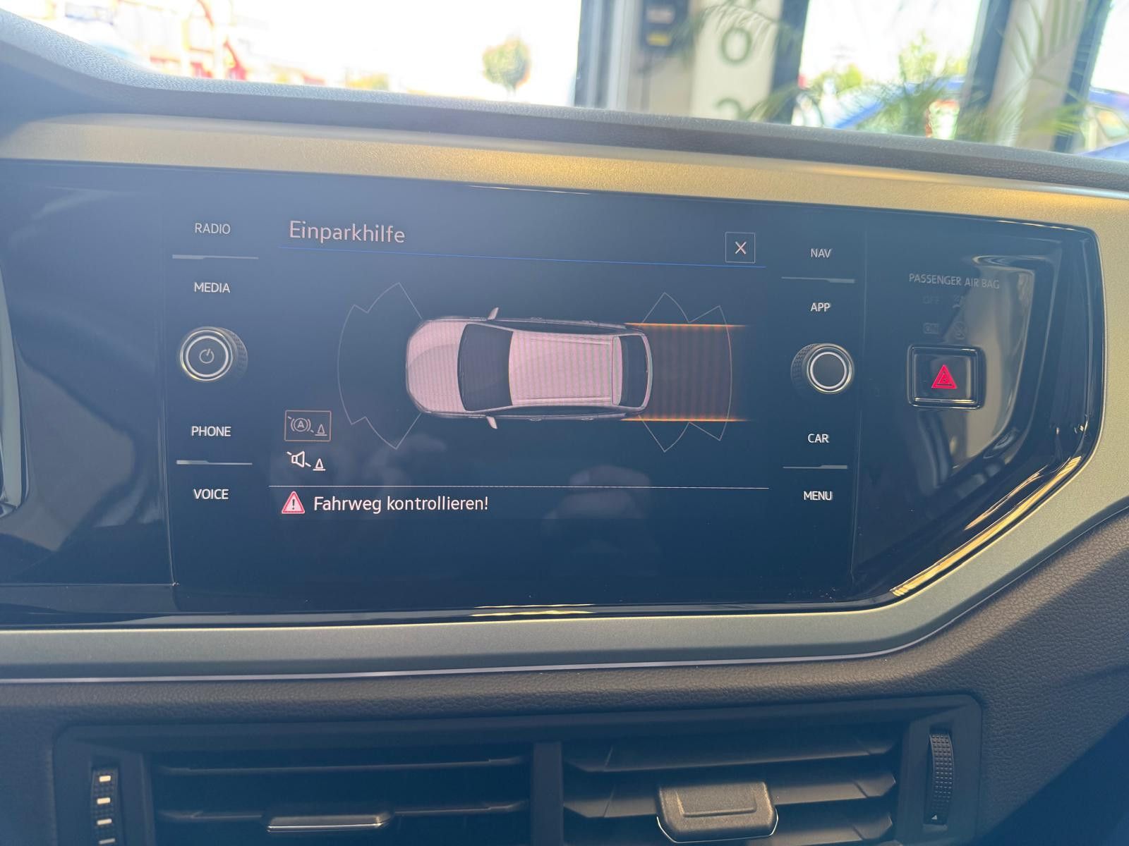Fahrzeugabbildung Volkswagen Taigo Goal /1.HAND/WENIG KM/GARANTIE/CARPLAY