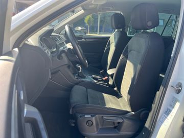 Volkswagen Tiguan - 8
