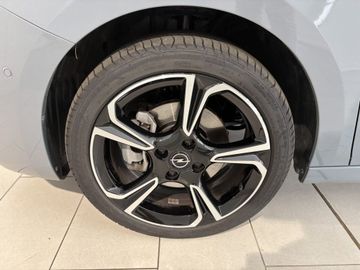 Fotografie 18 des Opel Corsa 1.2 Direct Injection Turbo GS