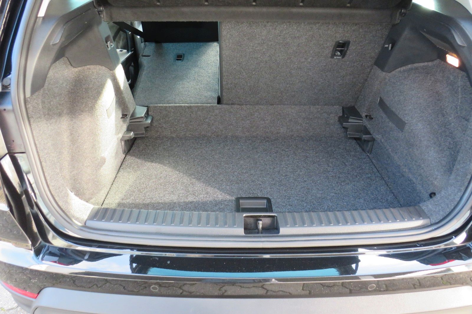 Fahrzeugabbildung SEAT Arona Style DSG FULL-LINK SITZH KAMERA GJ ACC 1H