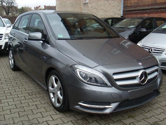 Mercedes-Benz B 180 Automatik / 45.794 Kilometer