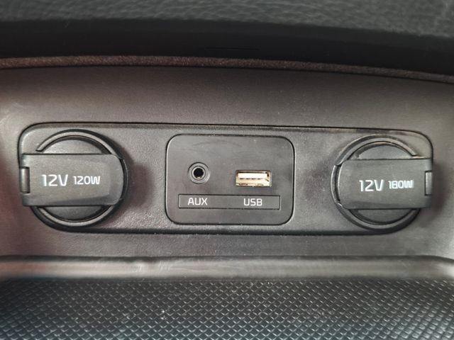 Kia Sportage Attract 2WD*Klima*AHK*Alu*6.Gang*