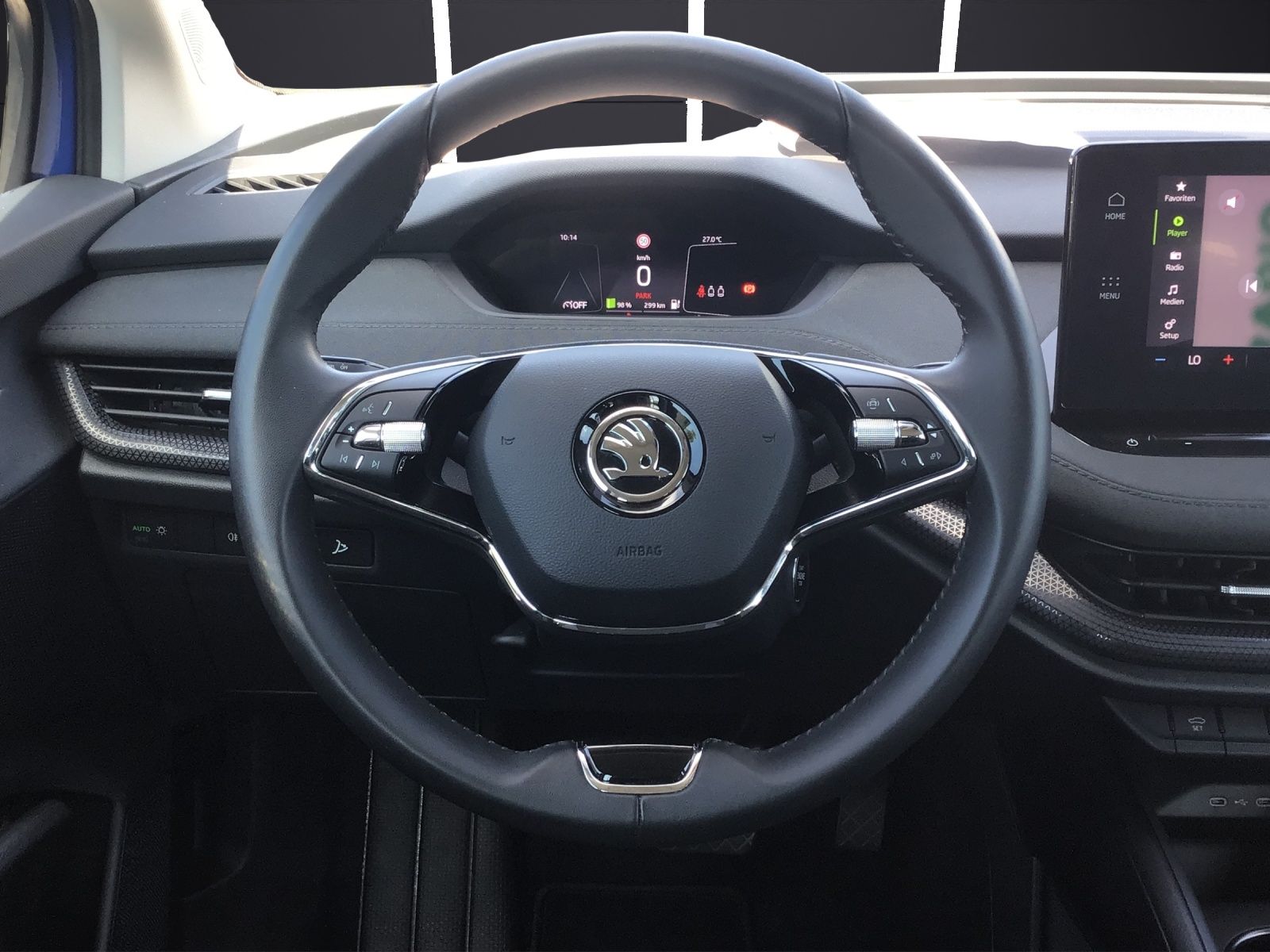 Fahrzeugabbildung SKODA Enyaq iV 50 LED 18" GRA Navi DAB