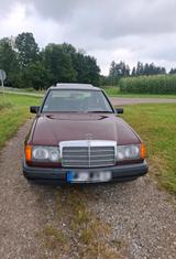 Mercedes-Benz Mercedes Benz W124 E260 E Klasse TÜV - scheckheftgepflegte Mercedes E 260