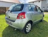 Toyota Yaris 1,3-l-VVT-i Sol - Toyota Yaris: Sol