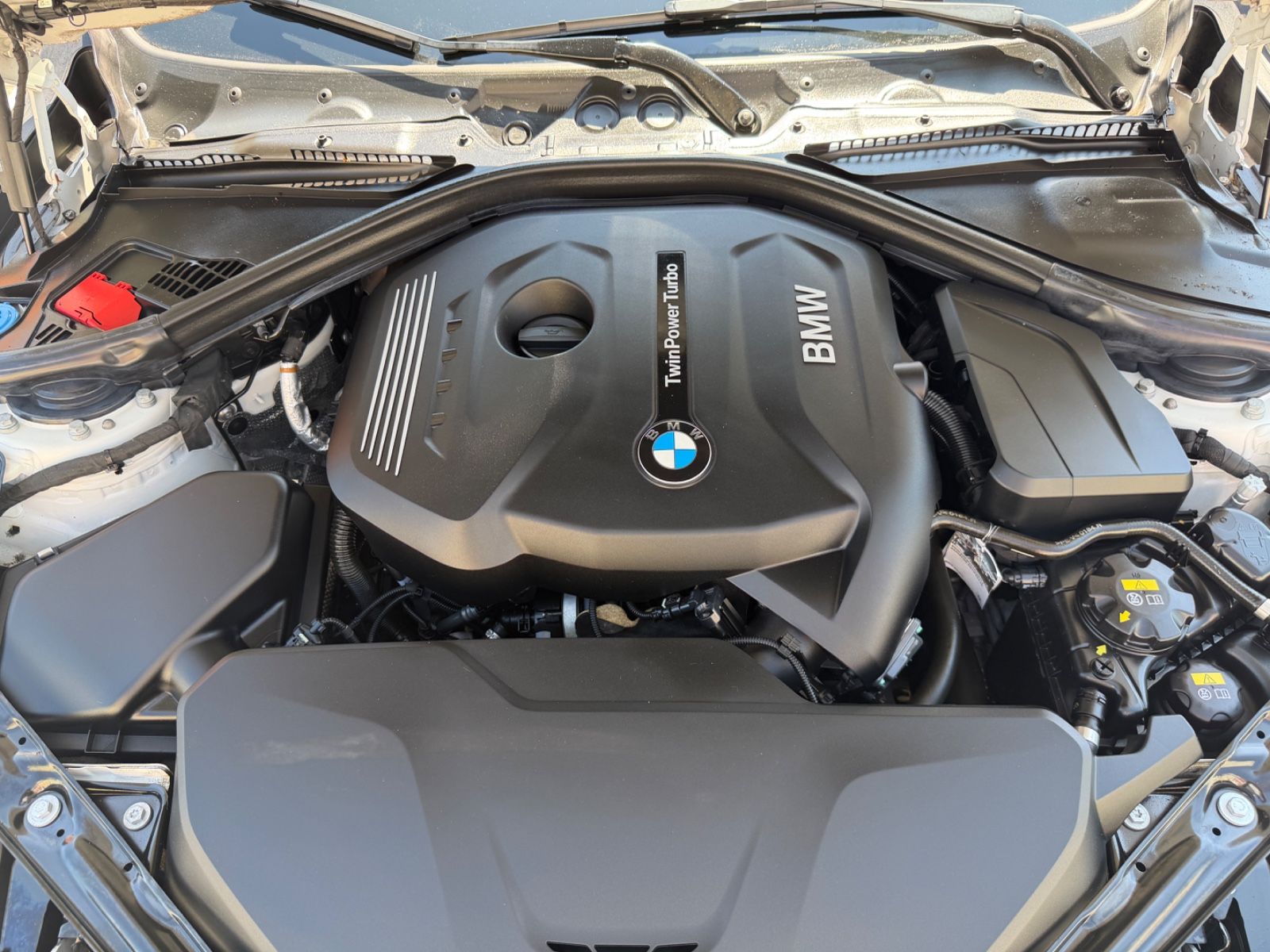 Fahrzeugabbildung BMW 420 i Cabrio M SPORT 1-HAND NAVI AUTOMATIK LED