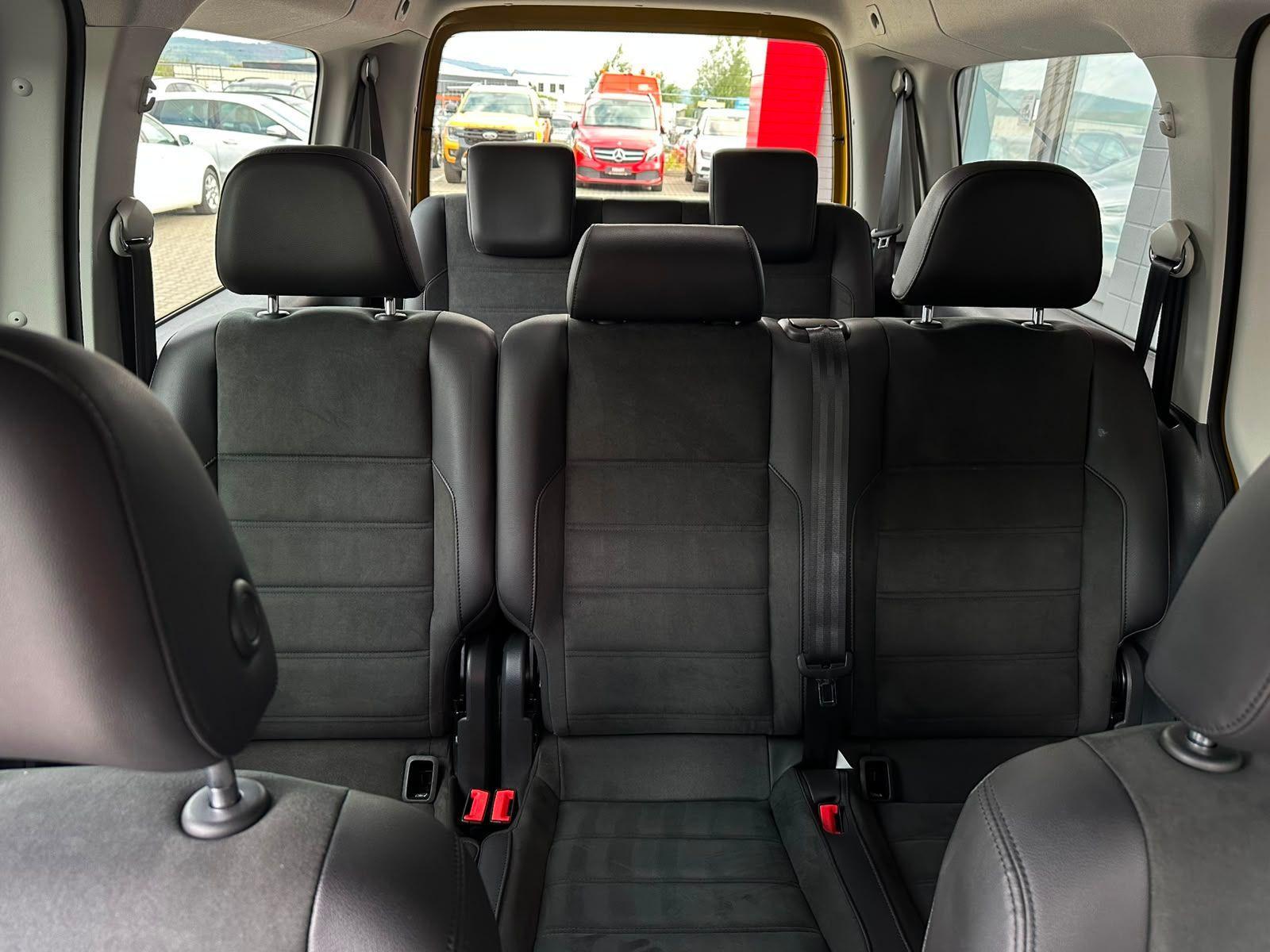 Volkswagen Caddy Maxi 2.0TDI HIGHLINE 4M 7SITZE#AHK#SHZ#NAV