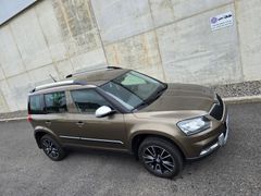 SKODA Yeti Adventure 4x4 2.0TDI 150PS AHK Xenon Mwst.