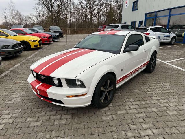 Ford Mustang 2005  GT Leder Tuning Lagerwagen