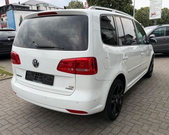 Volkswagen Touran - 3
