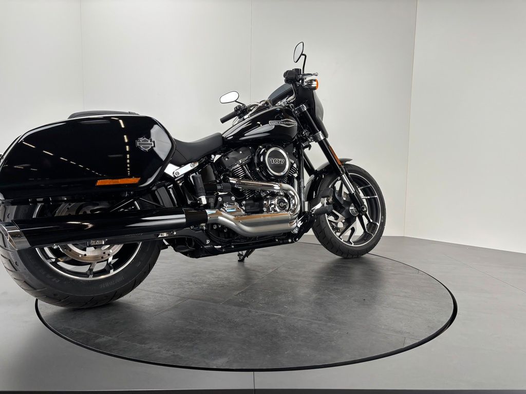 Fahrzeugabbildung Harley-Davidson SPORT GLIDE *NEUWERTIG *5HD