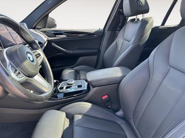 صورة 9 لـ 2024 BMW IX3