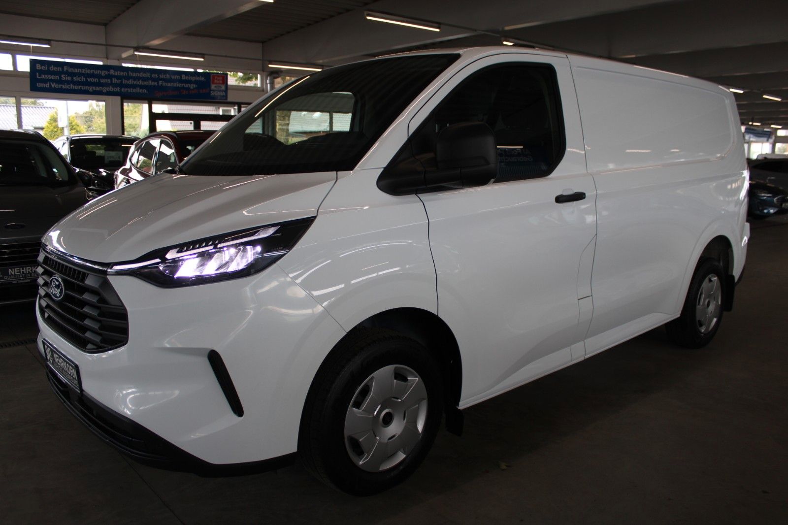 Fahrzeugabbildung Ford Transit Custom L1 TREND LED NAVI CAM ACC SHZ uvm