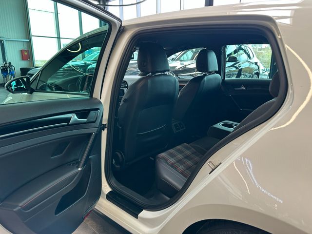 Volkswagen Golf VII Lim. GTI BMT *BiXenon*Navi*ACC*Kamera*