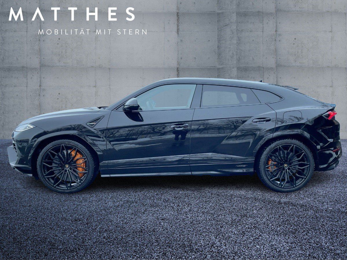 Fahrzeugabbildung Lamborghini URUS SE/Dark-Package/Pano/B&O-Sound