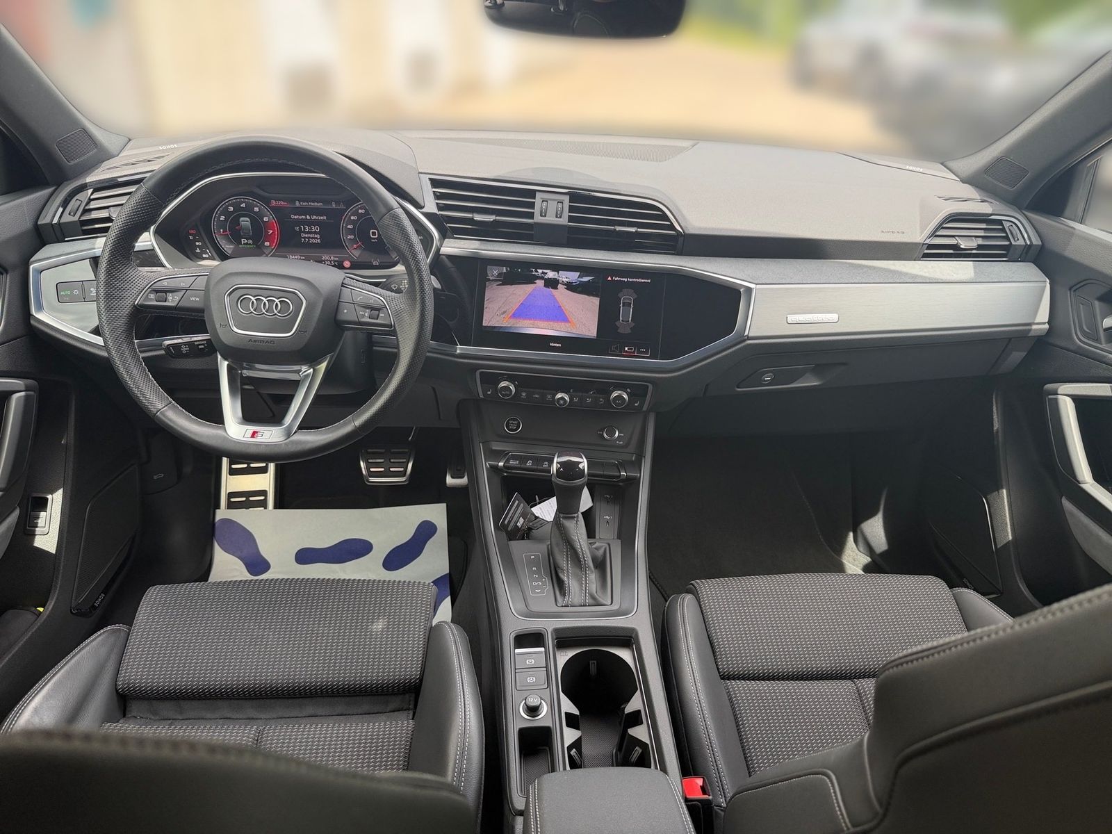 Audi Q3 Sportback quattro S line *AHK*BLACKSTYLE*PANO foto 11