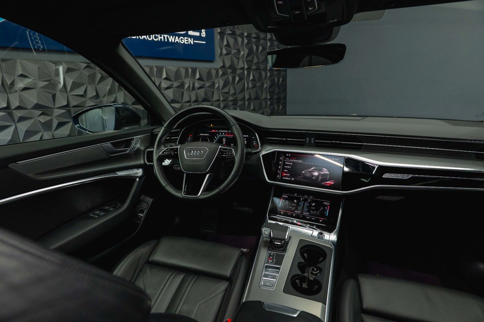 Fahrzeugabbildung Audi A6 55 TFSI quattro S-Line Sport Black Design ACC