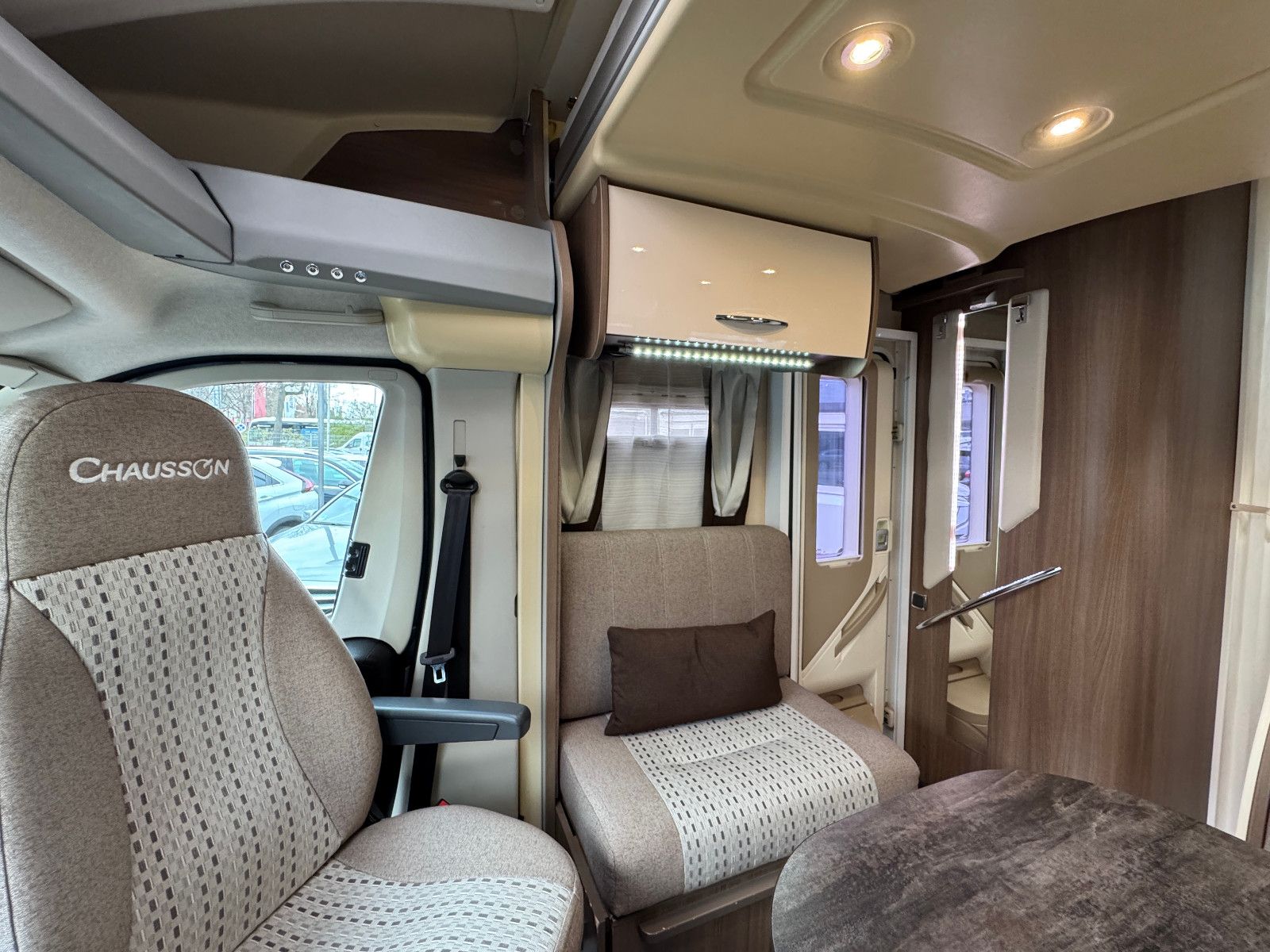 Fahrzeugabbildung Chausson WELCOME 618 FIAT SAT TV HUBBETT BACKOFEN 1.HAND
