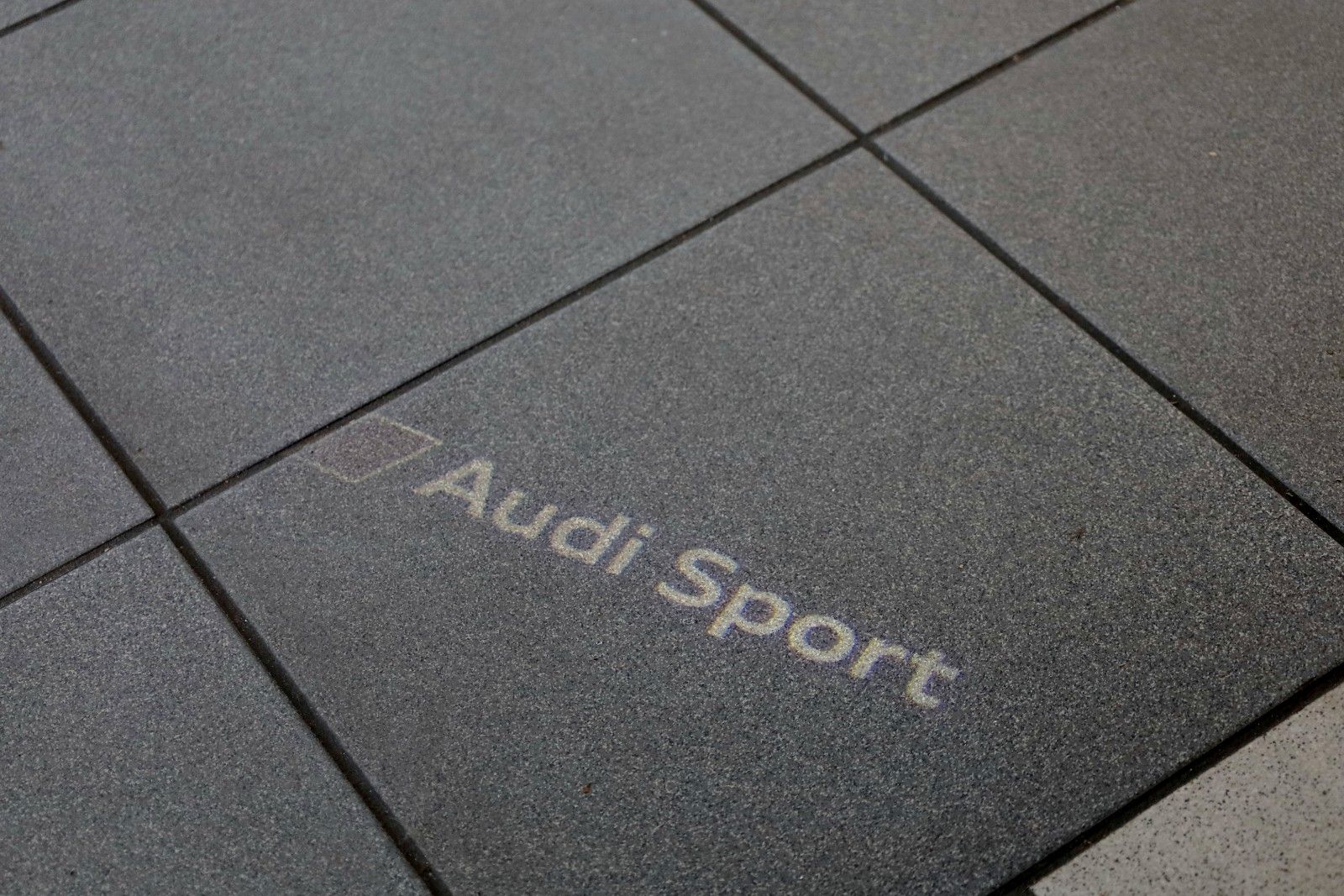 Fahrzeugabbildung Audi RS3 Lim. 2.5TFSI quattro RS-Sitze,PanDach,Bang&O