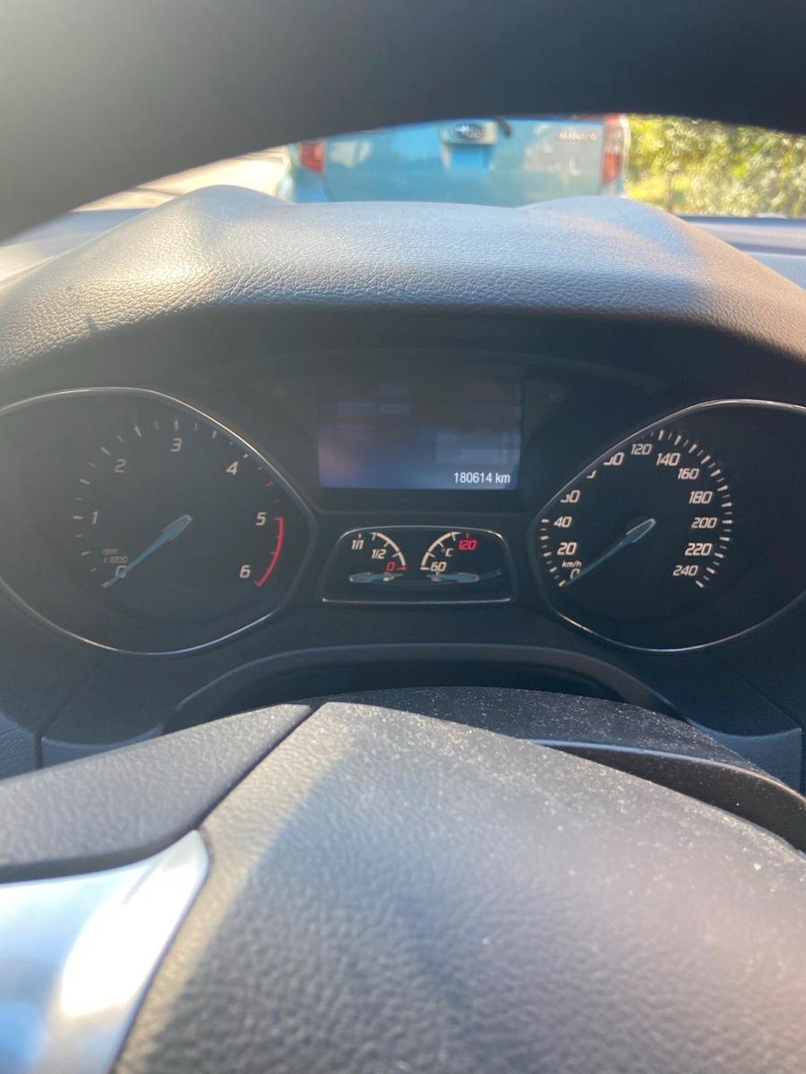 Ford Focus 2014 — photo 5