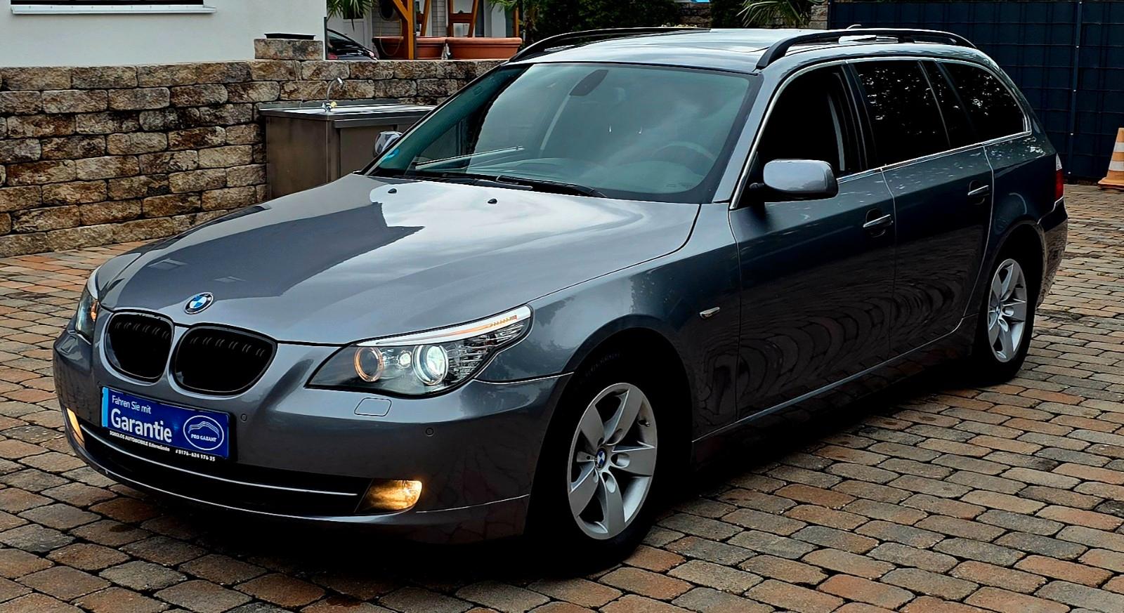 BMW 520 2008 — interior