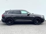 Volkswagen Touareg 3.0 TDI 4Motion R Line /NAVI/LED/ACC/AHK - gebrauchte VW Touareg aus dem Jahr 2024