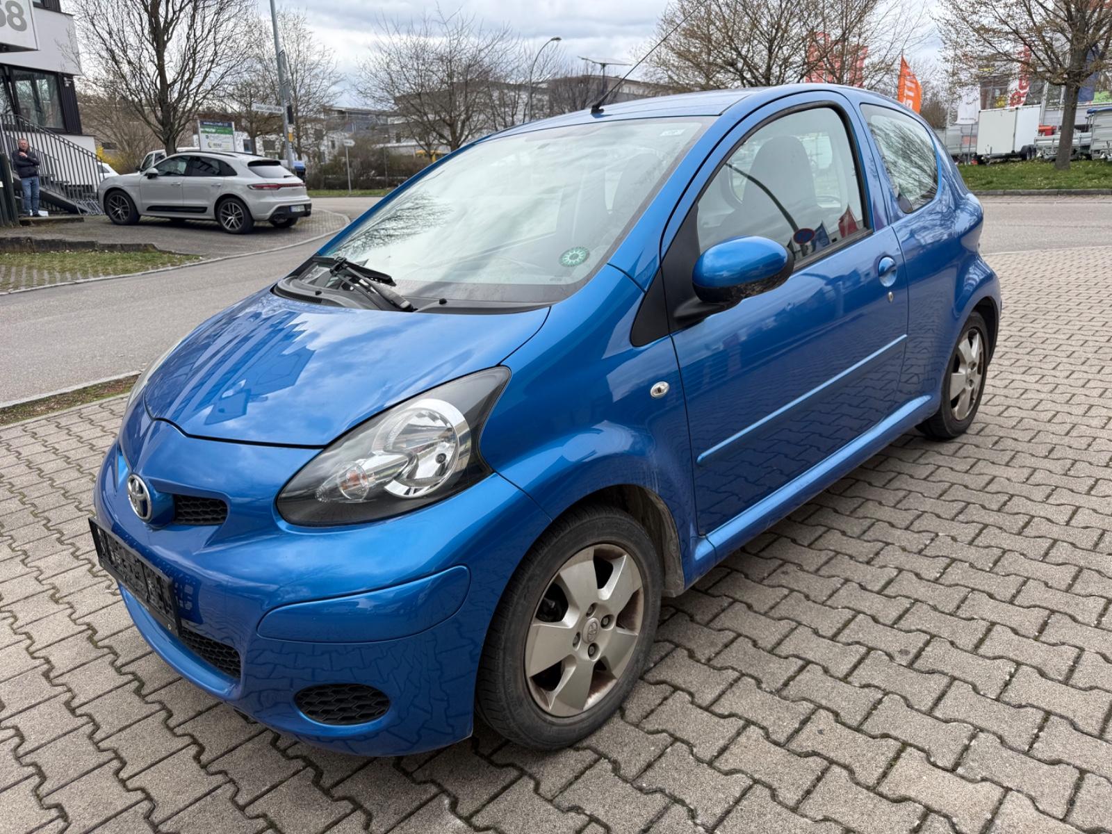 Toyota Aygo AYGO CoolBlue *TÜVNEU*