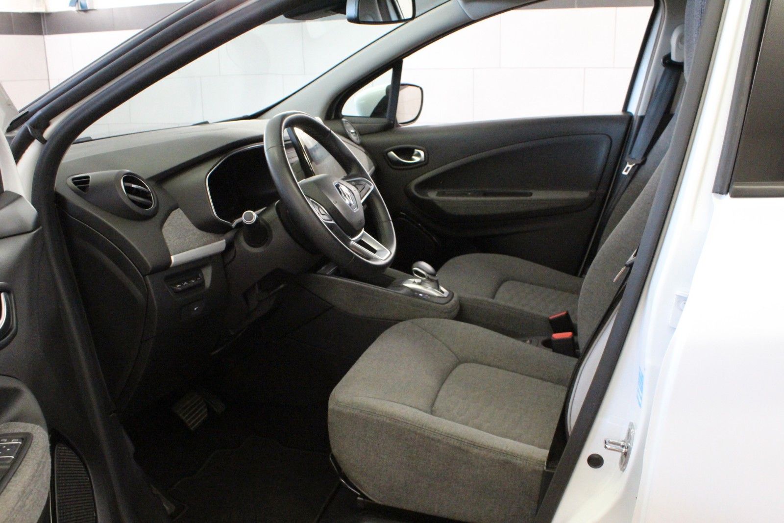 Fahrzeugabbildung Renault ZOE Z.E. 50 R135 Experience *inkl. Batterie!!*