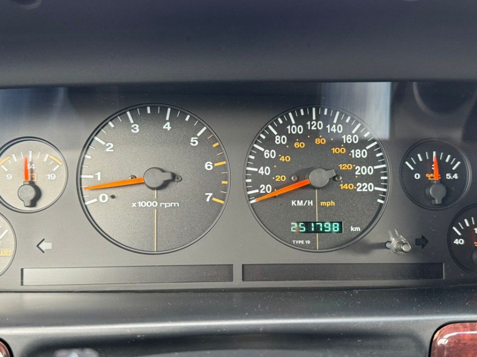 Fahrzeugabbildung Jeep Grand Cherokee 5.9 sehr gepflegt und sehr selten