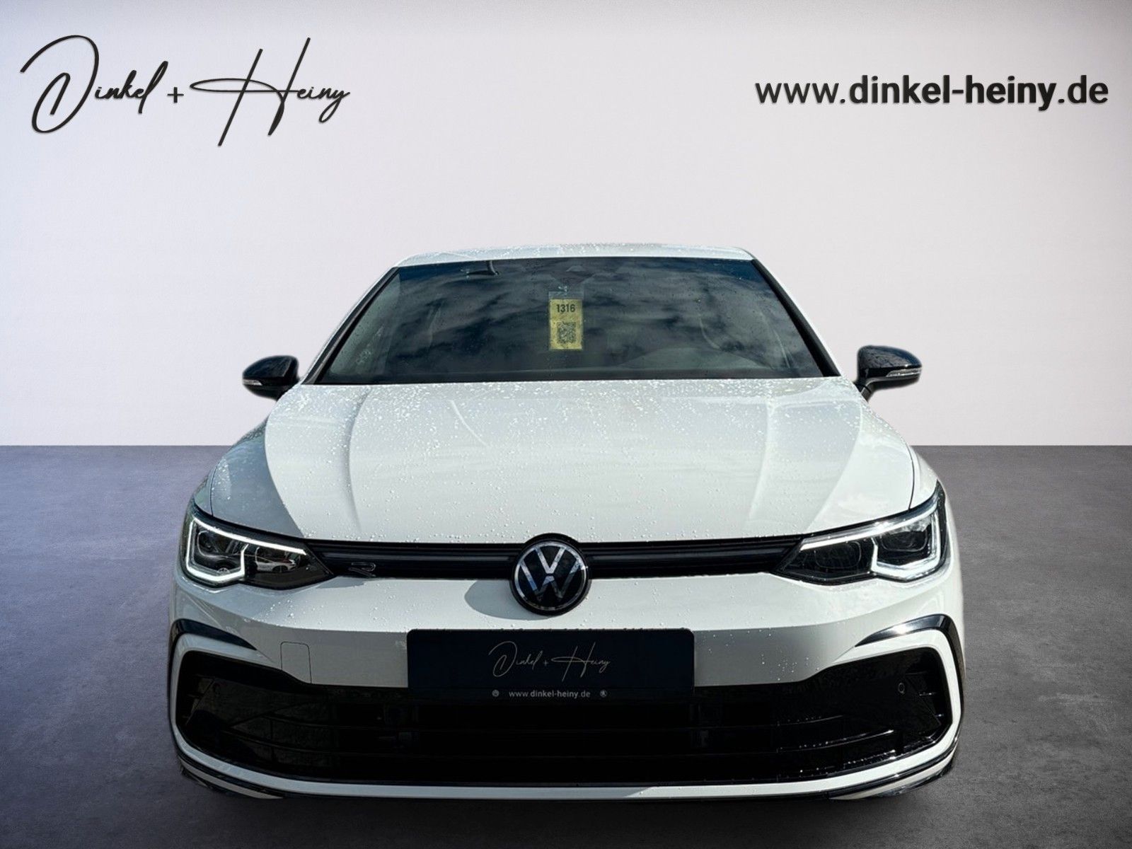 Fahrzeugabbildung Volkswagen Golf VIII 2.0TSI  R-Line *LED*ACC*KAMERA*STANDHE