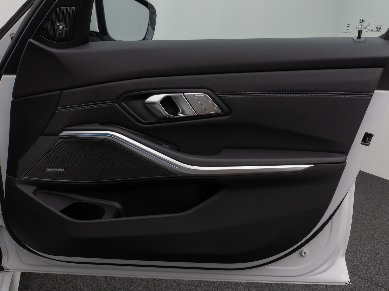 Fahrzeugabbildung BMW 320d M Sport Pro DAB H/K Fernlichtassist 19Zoll
