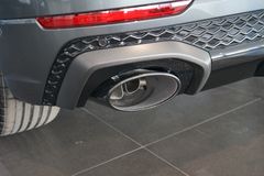 AUDI RSQ8 performance | B&O Advanced | Carbon | 305 AUDI RSQ8 performance | B&O Advanced | Carbon | 305