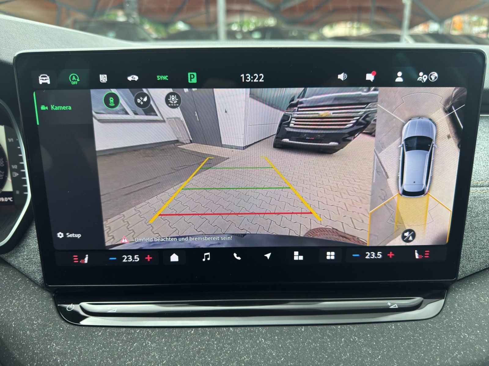 Fahrzeugabbildung SKODA Octavia 2.0 TDI DSG Selection/AHK/360°/HUD/LED/