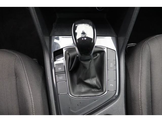 Fahrzeugabbildung Volkswagen Tiguan Allspace Life DSG ACC AHK 7Sitze LED