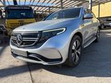 Mercedes-Benz EQC EQC 400 4Matic AMG  LINE 181 - silberne Mercedes-Benz EQC