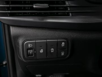 Hyundai i20 1.0 Trend Kamera Navi BOSE Spurhalteassi.